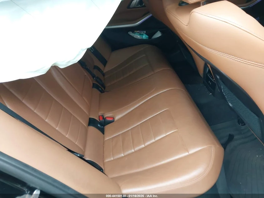 BMW 330 2l I xDrive, снимка 8 - Автомобили и джипове - 54569002