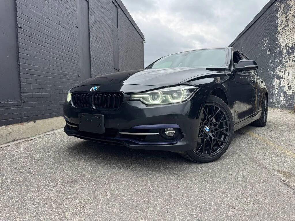 BMW 330 330i xDrive Sedan AWD* Авто Финансиране* , снимка 2 - Автомобили и джипове - 54670207