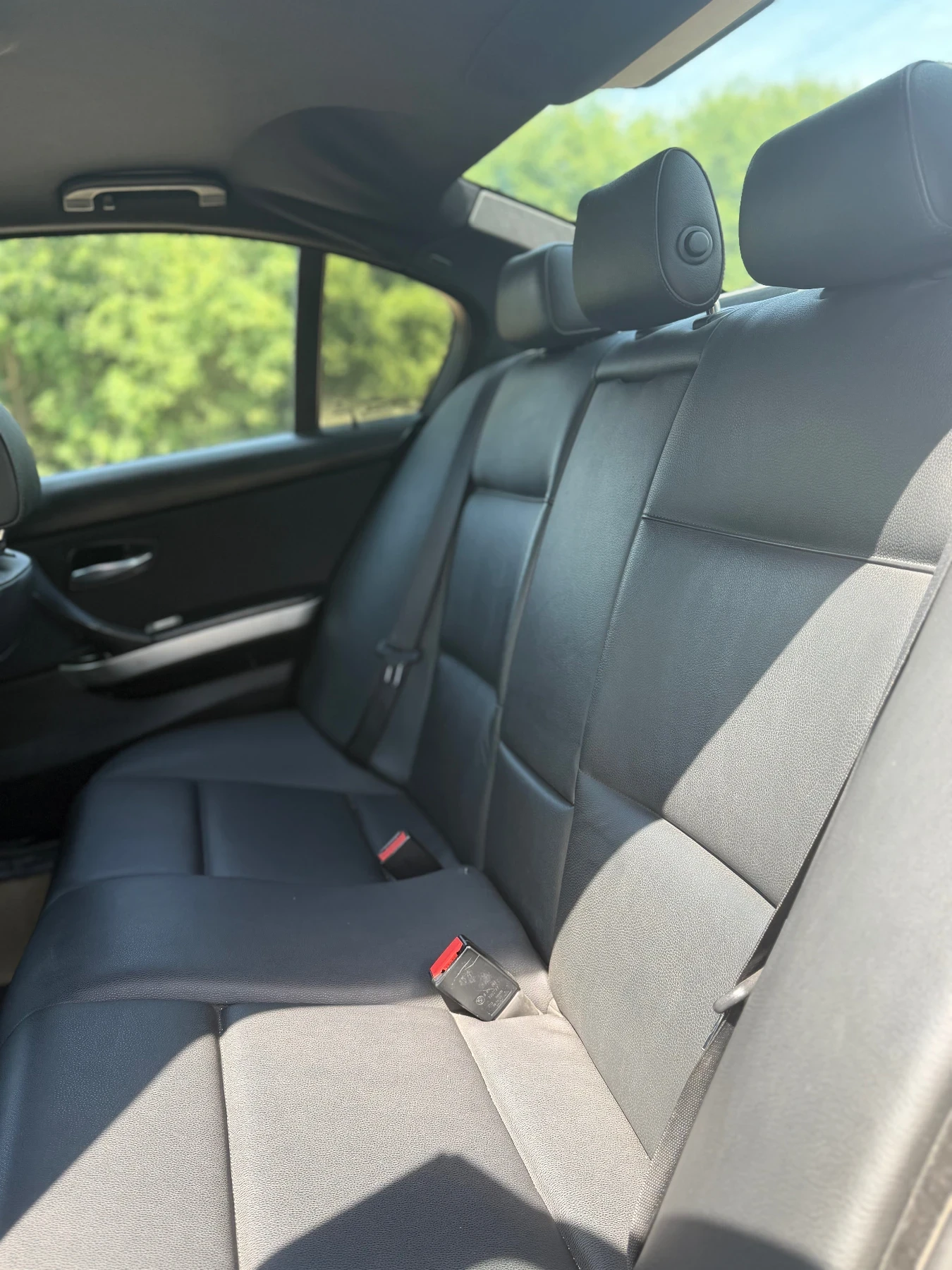 BMW 320, снимка 9 - Автомобили и джипове - 54765674