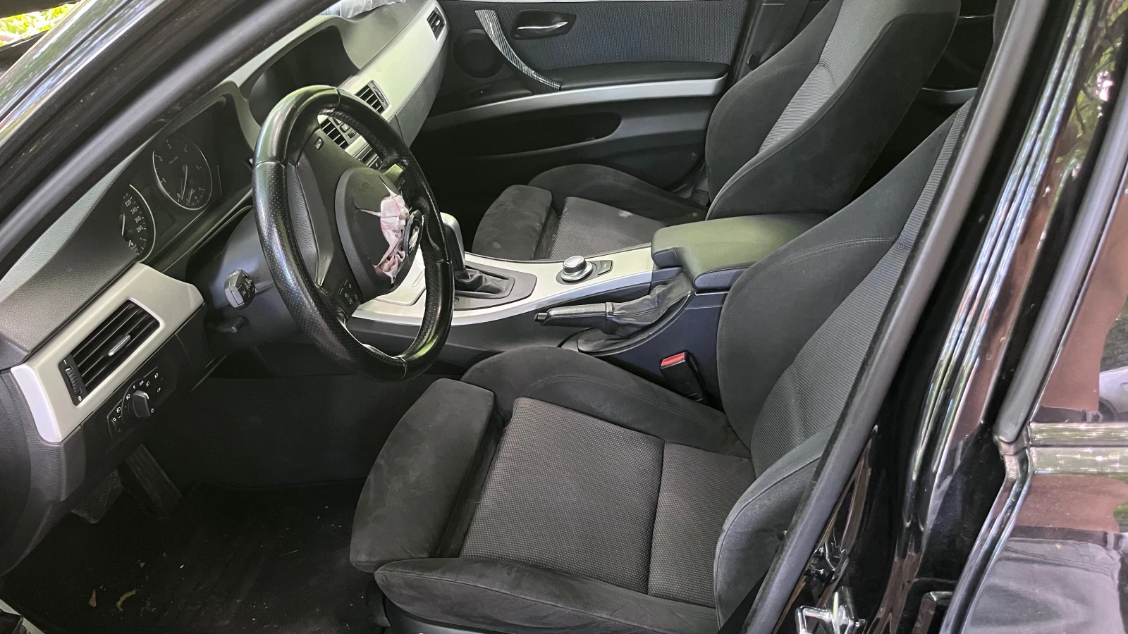 BMW 335 d M Paket, снимка 10 - Автомобили и джипове - 54992855