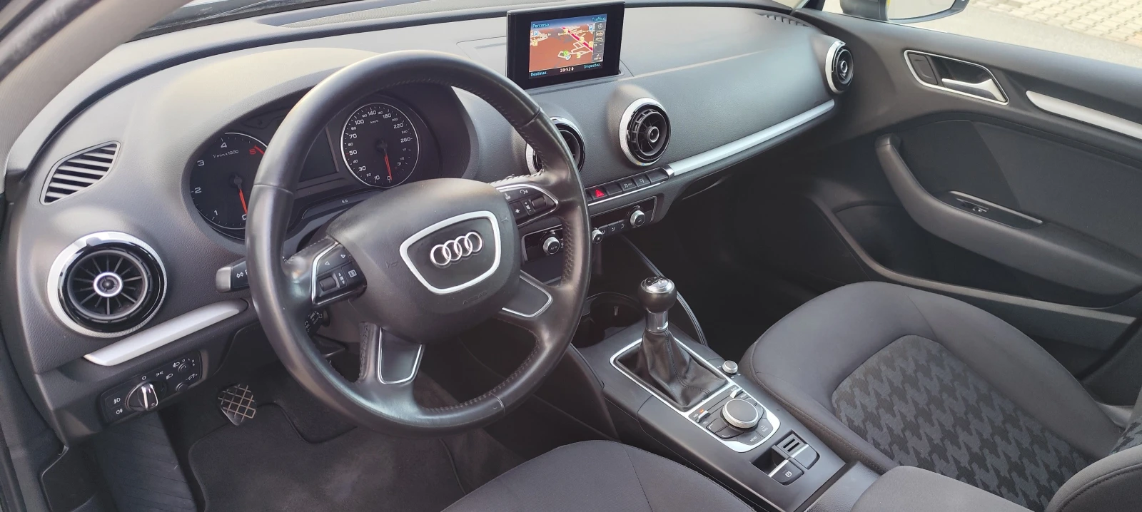 Audi A3 1.6 TDI | Mobile.bg � ����������� 10