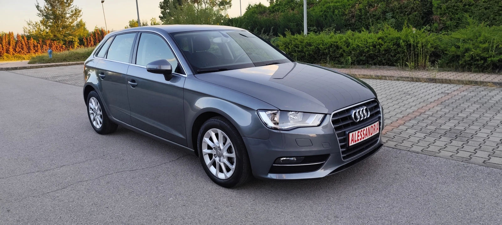 Audi A3 1.6 TDI | Mobile.bg � ����������� 6