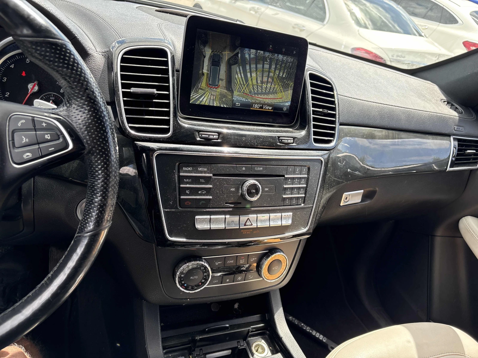 Mercedes-Benz GLS 450 ПРОГНОЗНА ЦЕНА до БГ, снимка 9 - Автомобили и джипове - 55676670