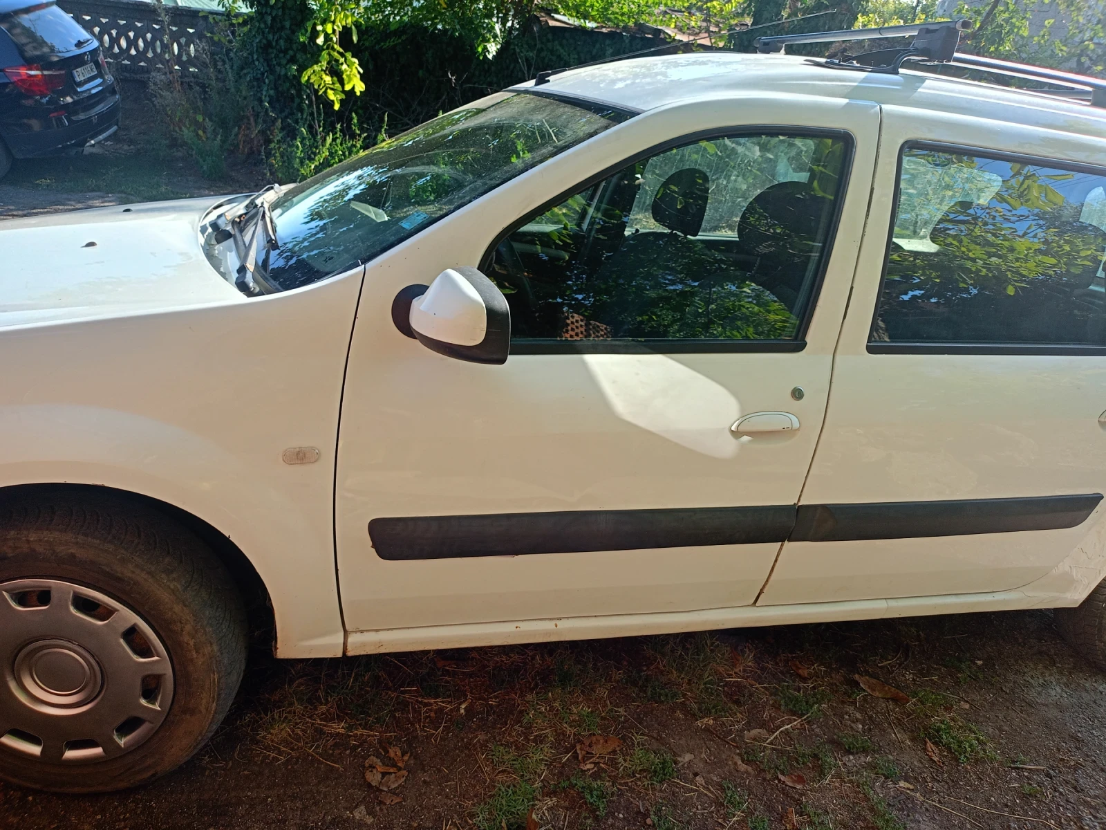 Dacia Logan, снимка 3 - Автомобили и джипове - 55903224