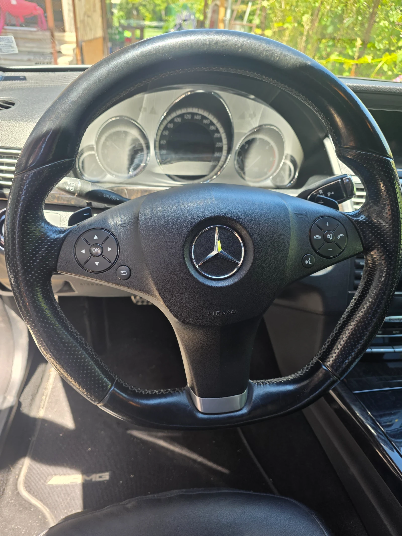 Mercedes-Benz E 350, снимка 13 - Автомобили и джипове - 56154975