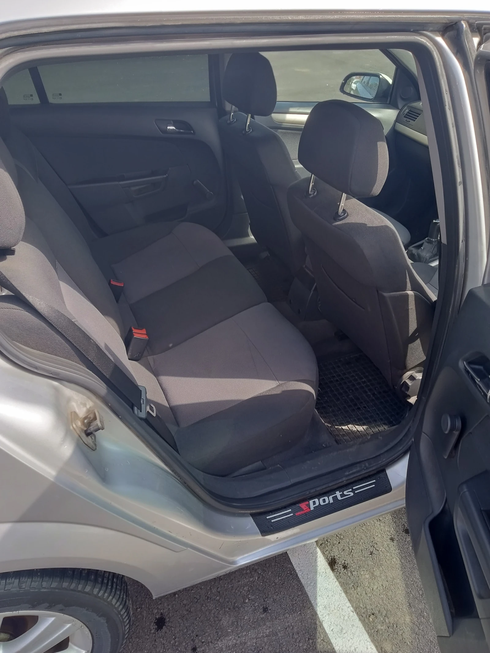 Opel Astra, снимка 5 - Автомобили и джипове - 56362619