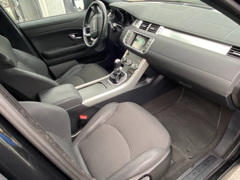Land Rover Range Rover Evoque 2.0D-180k.s-2016g-NAVI-FACELIFT-LED-PDC-EURO6B-4X4, снимка 12 - Автомобили и джипове - 51380964
