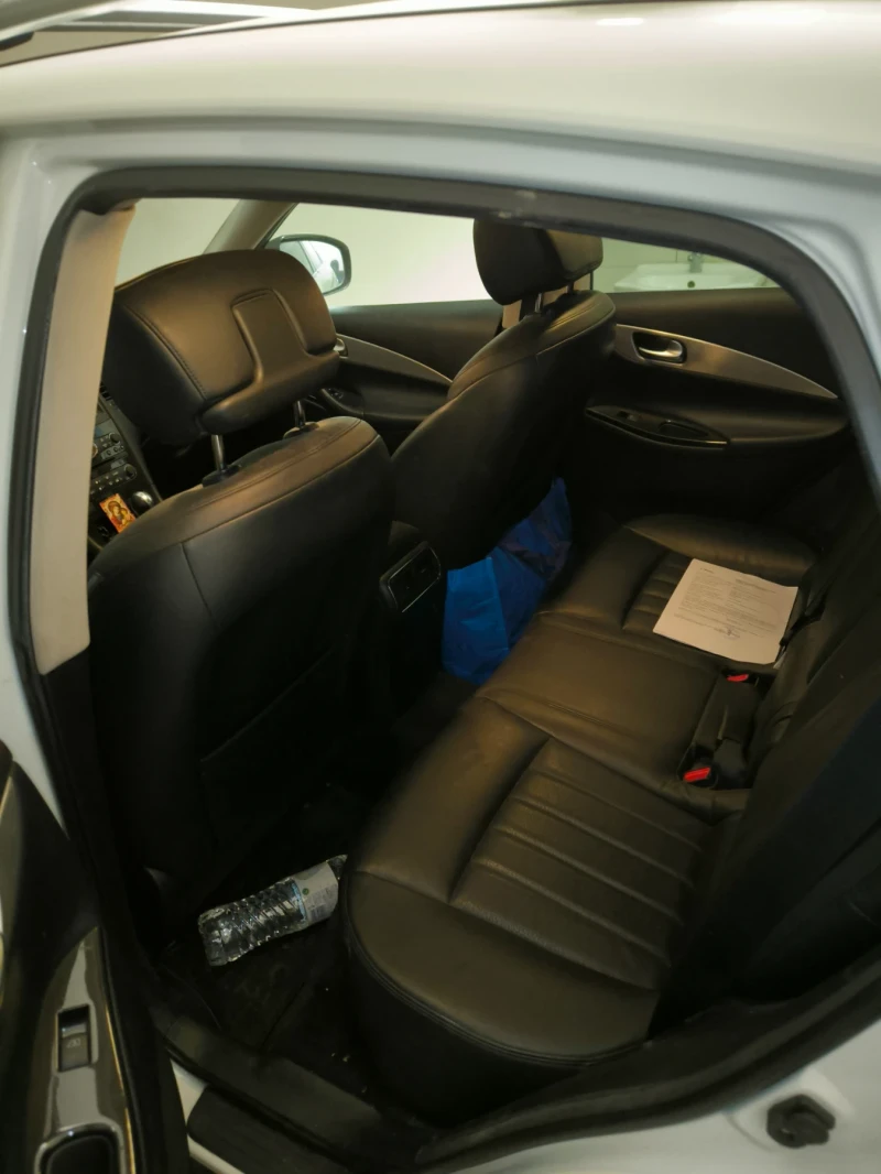 Infiniti QX50 От Витоша ауто, реални километри!, снимка 7 - Автомобили и джипове - 52909113