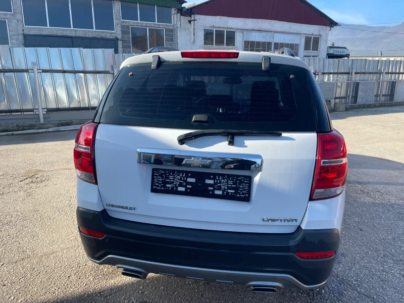 Chevrolet Captiva 2.2d , снимка 6 - Автомобили и джипове - 53104150