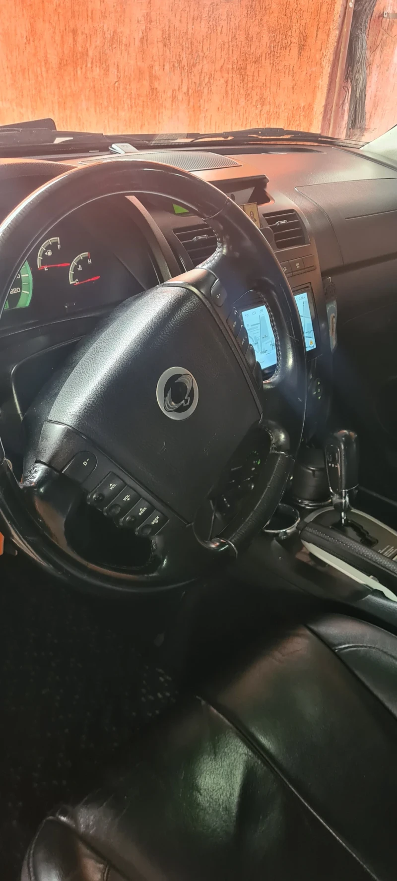 SsangYong Rexton, снимка 9 - Автомобили и джипове - 53178738