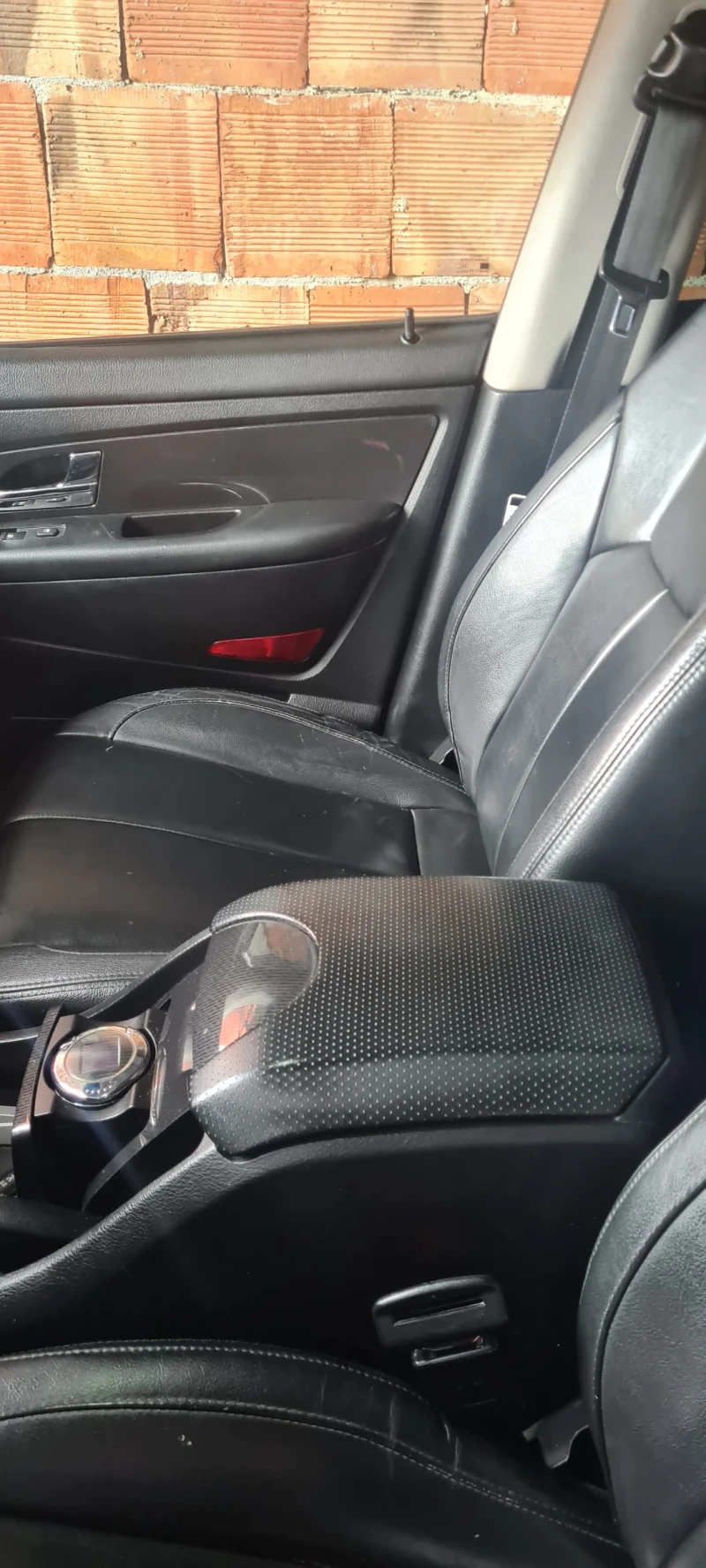 SsangYong Rexton, снимка 8 - Автомобили и джипове - 53178738