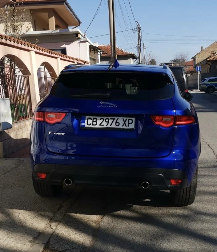 Jaguar F-PACE  - изображение 4