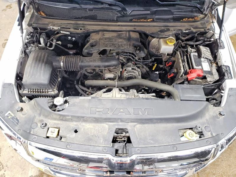 Dodge RAM 1500 LARAMIE , снимка 11 - Автомобили и джипове - 53430635