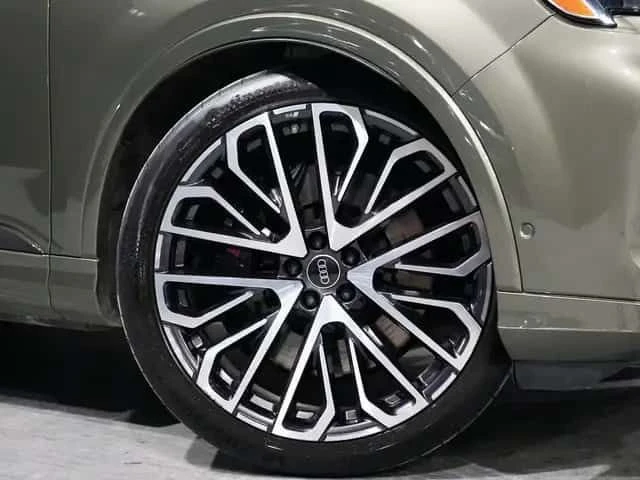 Audi SQ7 HUD| PANO| 360CAM| B&0| NIGHTVISION| MASSAGE| NO - изображение 3