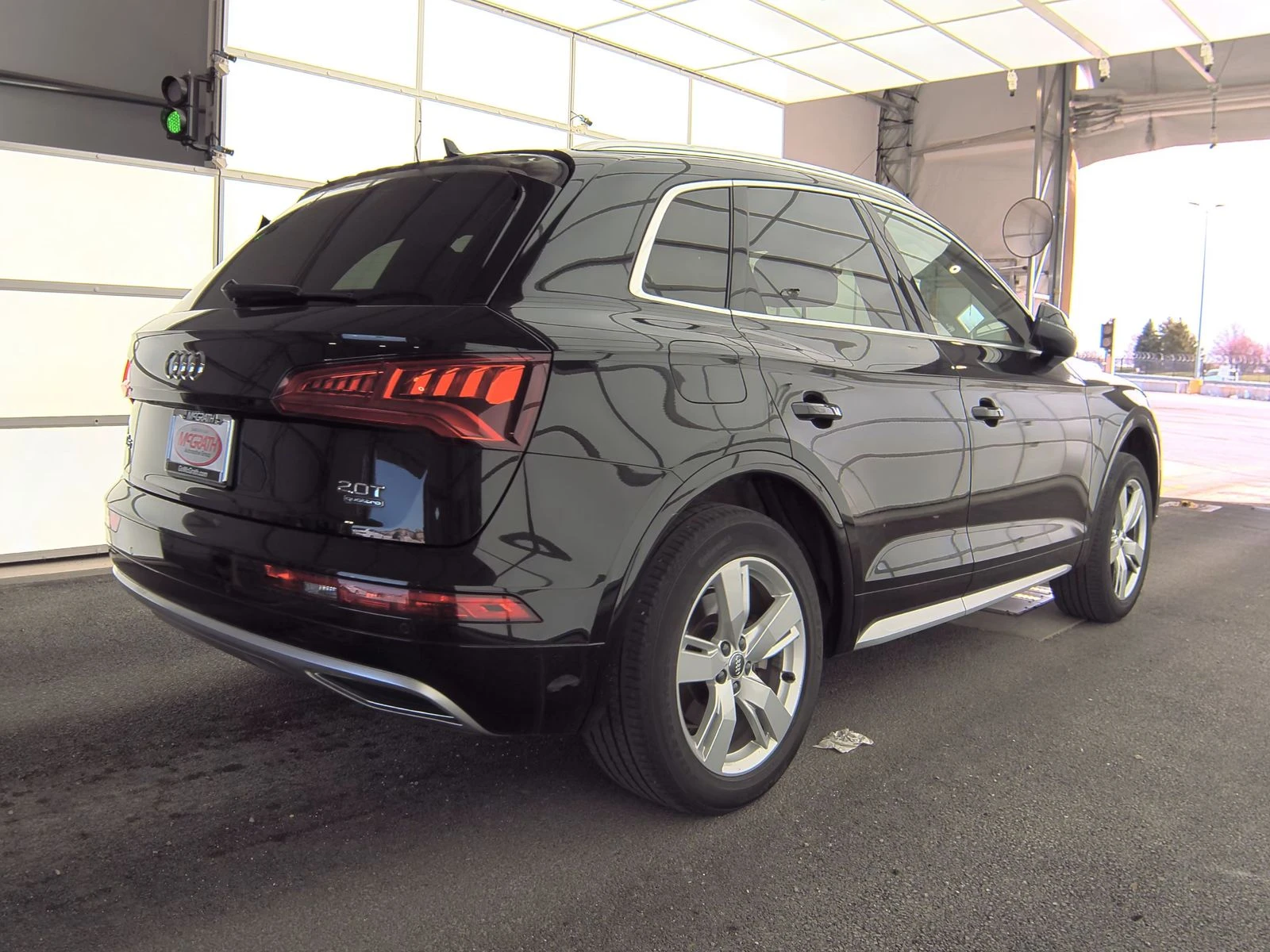 Audi Q5 Premium Plus* Диг.табло* 8ZF* М.Точка* Пано*  - изображение 4