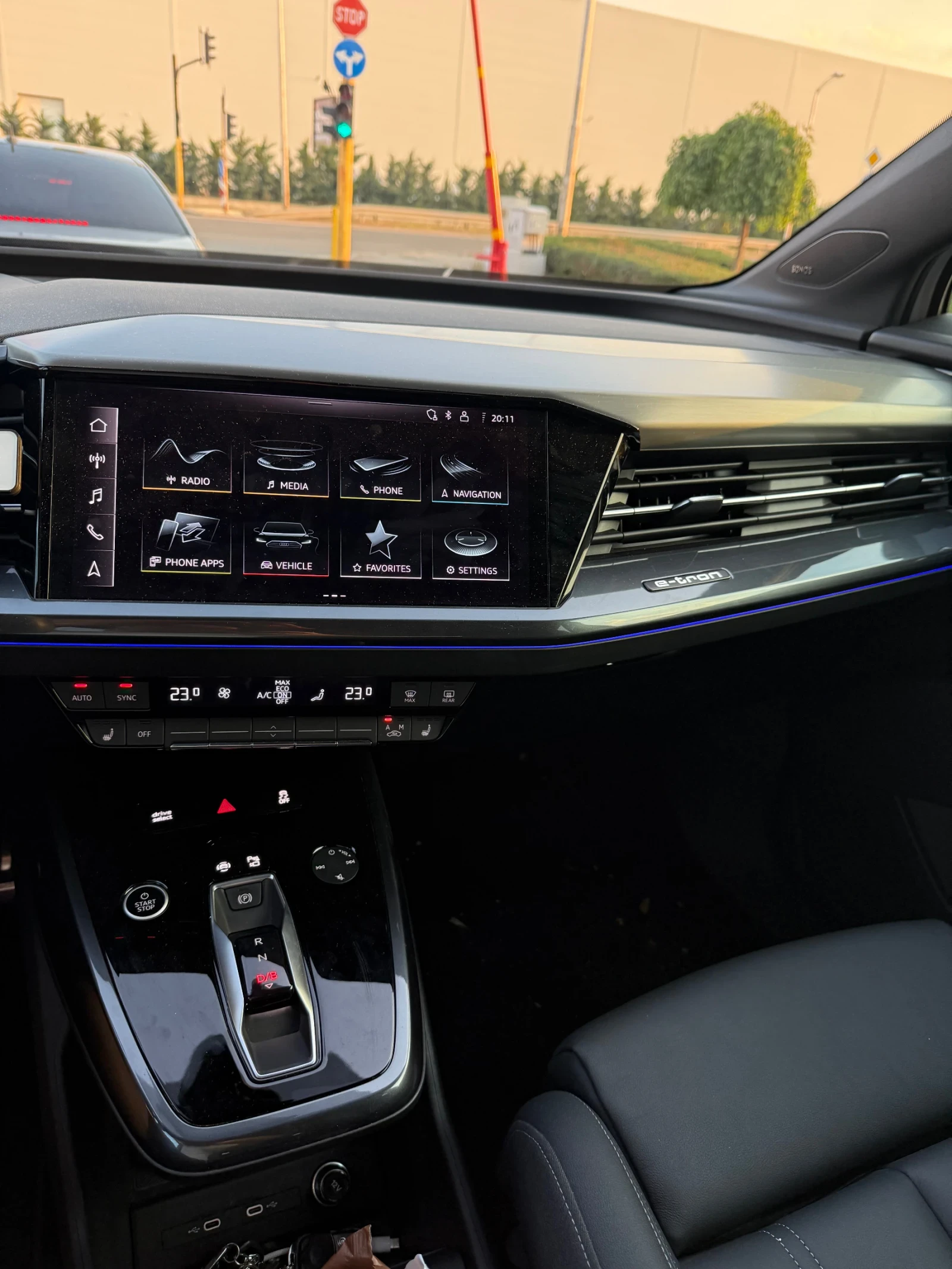 Audi Q4 E-tron, Pano, S-line, Quattro, Virtual Co, Matrix - изображение 9