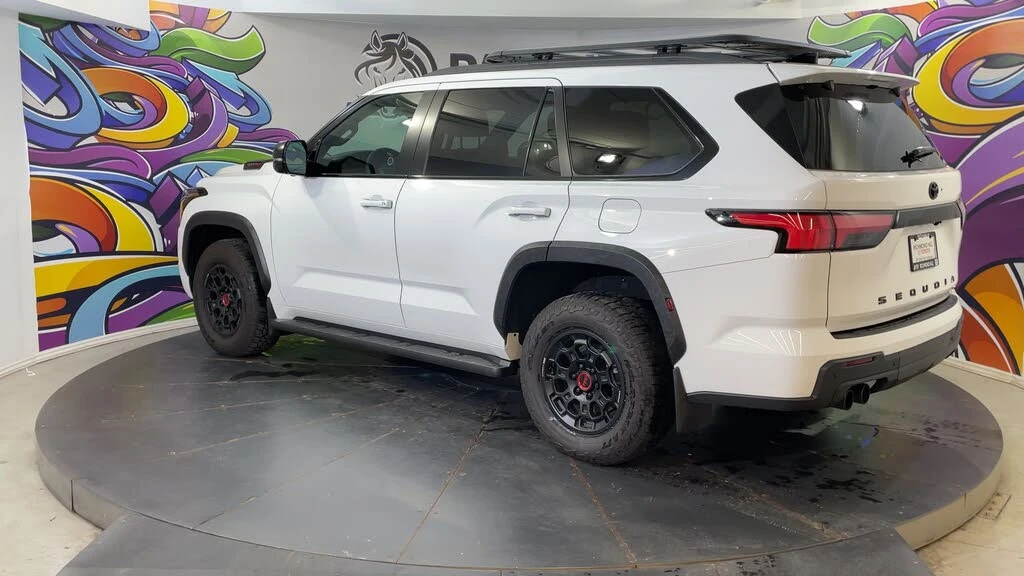 Toyota Sequoia TRD Pro * CARFAX * АвтоКредит* (ЦЕНА ДО БГ) - изображение 4