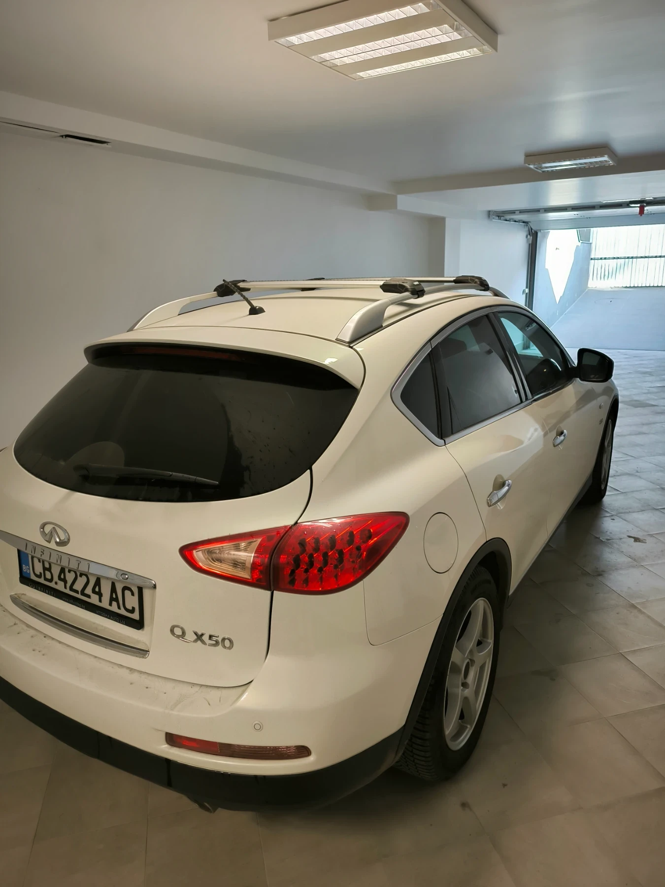 Infiniti QX50 От Витоша ауто, реални километри! - изображение 4