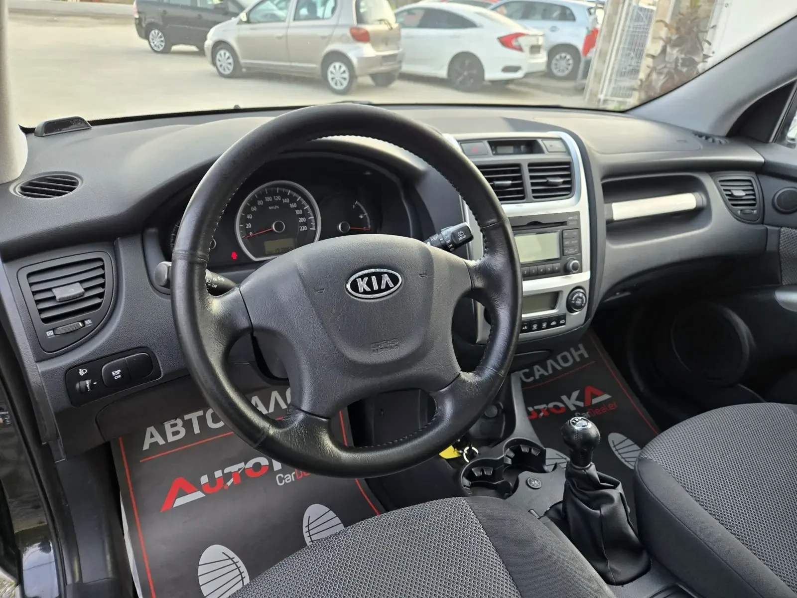 Kia Sportage 2.0i-141кс= FACE= ФАБРИЧНА ГАЗ= КЛИМАТРОНИК, снимка 8 - Автомобили и джипове - 53990355