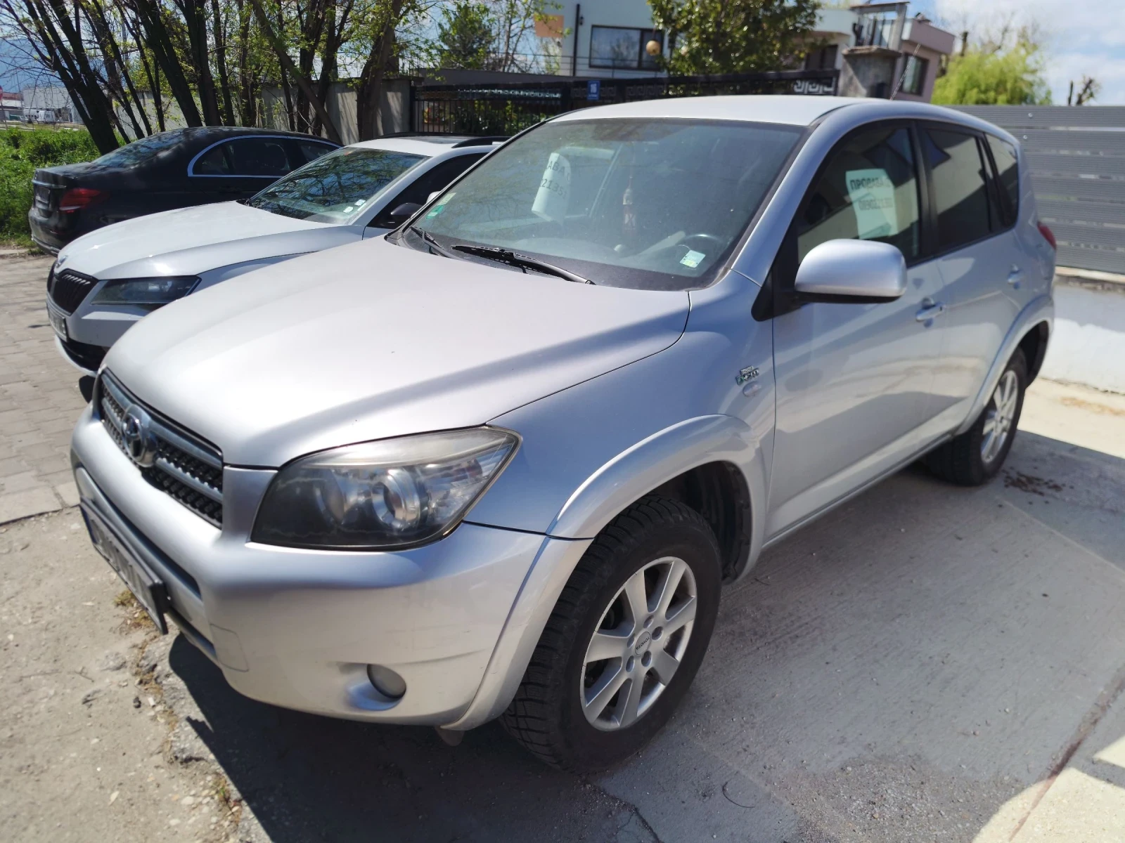 Toyota Rav4 2.2 D-CAT, снимка 2 - Автомобили и джипове - 54379036