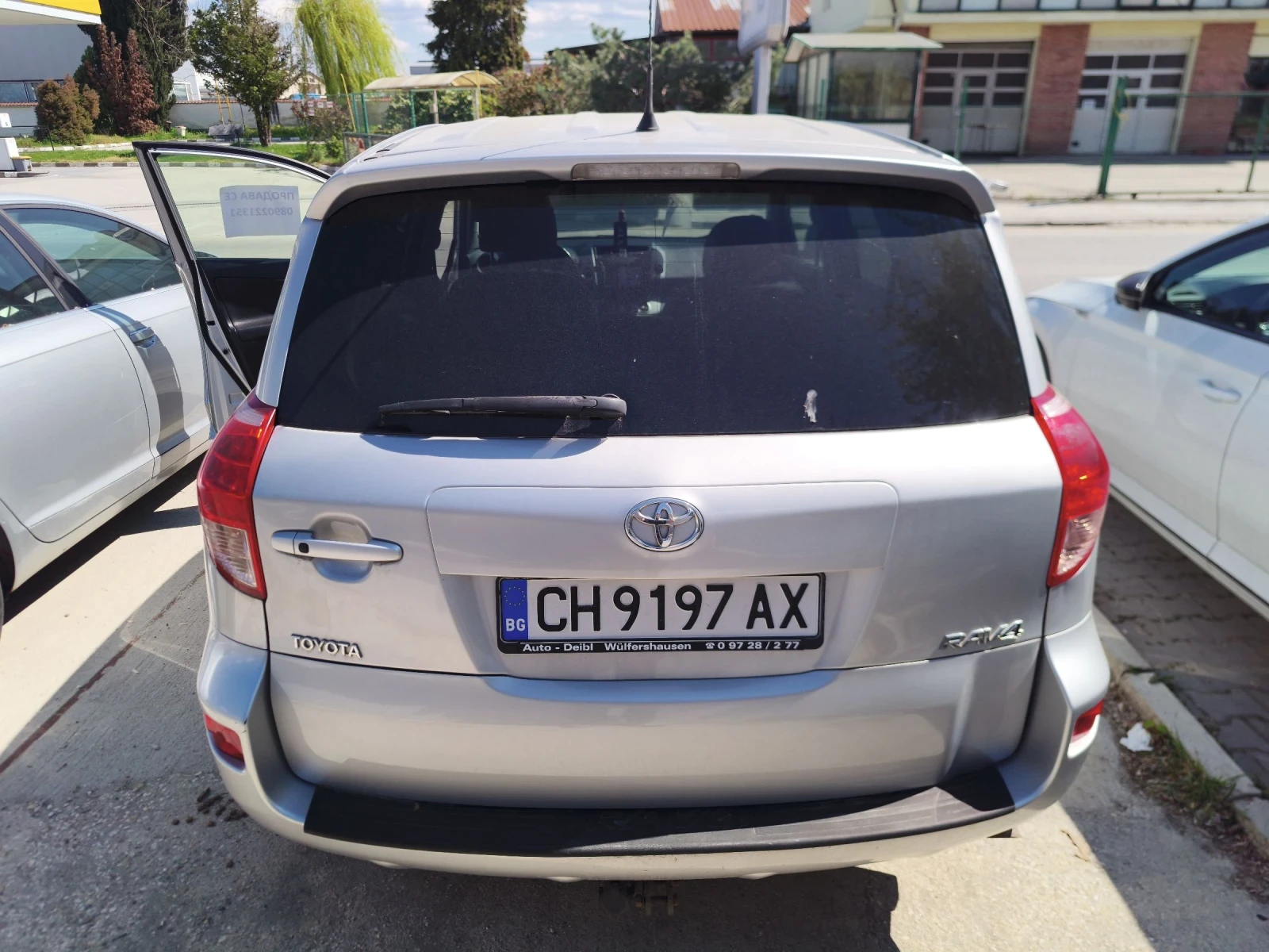 Toyota Rav4 2.2 D-CAT, снимка 14 - Автомобили и джипове - 54379036
