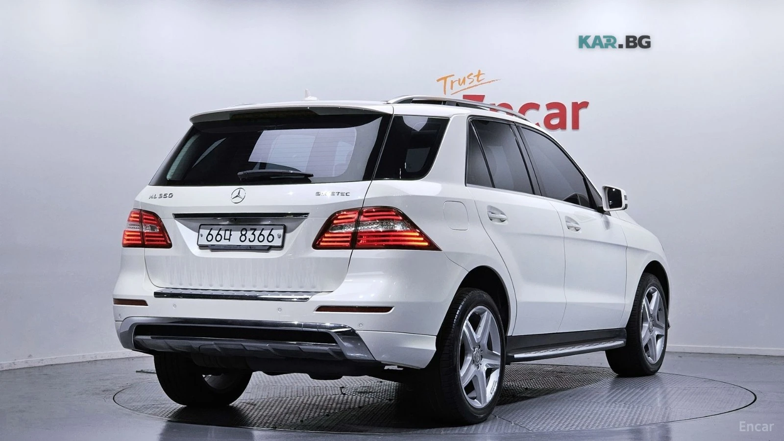 Mercedes-Benz ML 350 4MATIC/KEYLESS/KAMEPA/TV/ОБДУХВАНЕ, снимка 3 - Автомобили и джипове - 54762530