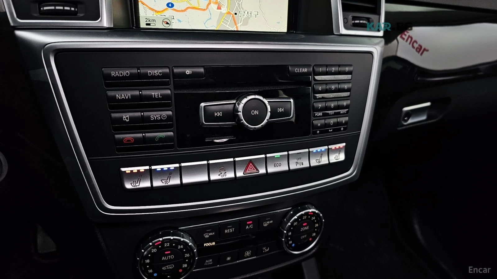 Mercedes-Benz ML 350 4MATIC/KEYLESS/KAMEPA/TV/ОБДУХВАНЕ, снимка 12 - Автомобили и джипове - 54762530
