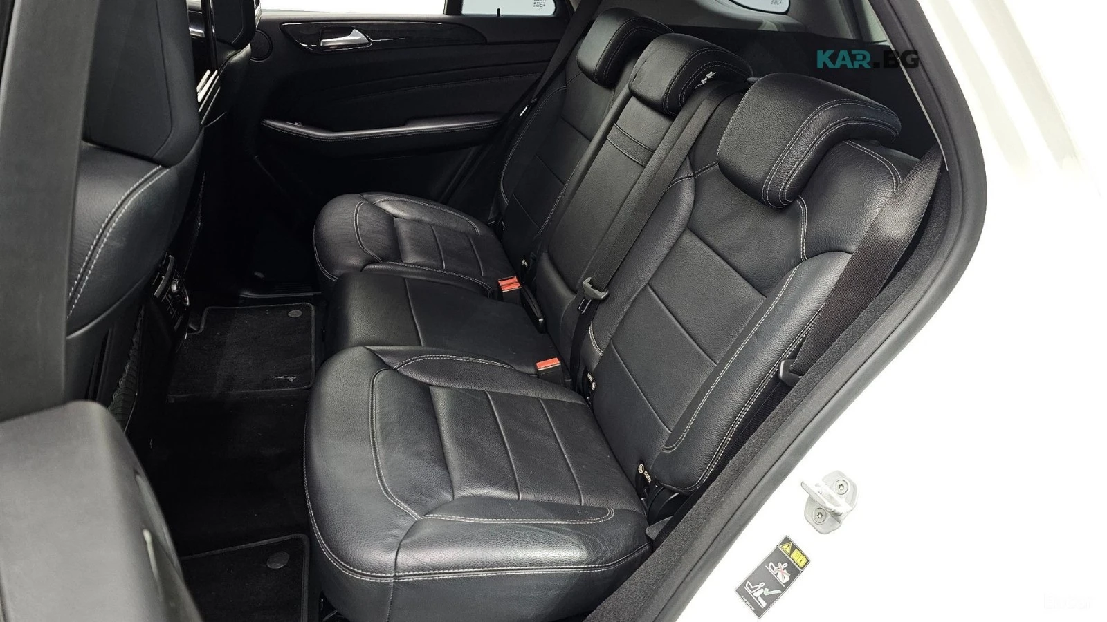 Mercedes-Benz ML 350 4MATIC/KEYLESS/KAMEPA/TV/ОБДУХВАНЕ, снимка 15 - Автомобили и джипове - 54762530