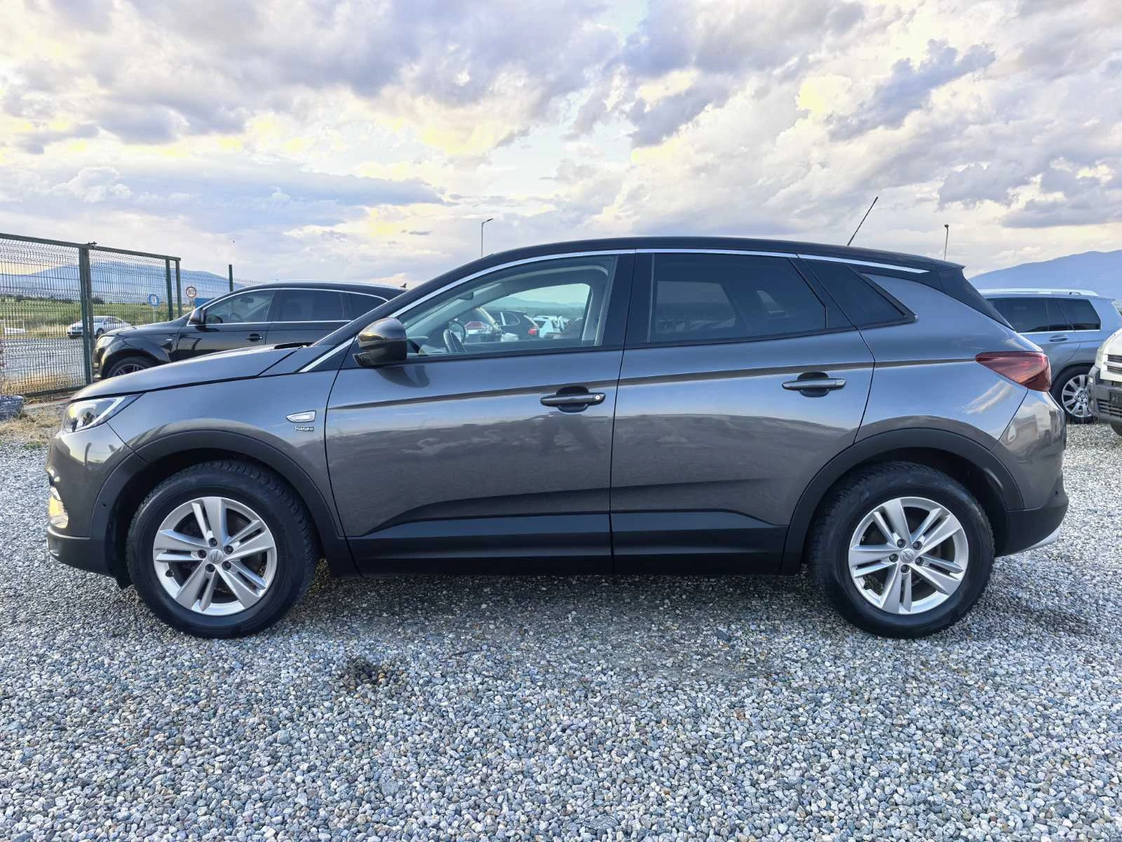 Opel Grandland X 1.5CDTI EURO6, снимка 5 - Автомобили и джипове - 54795304