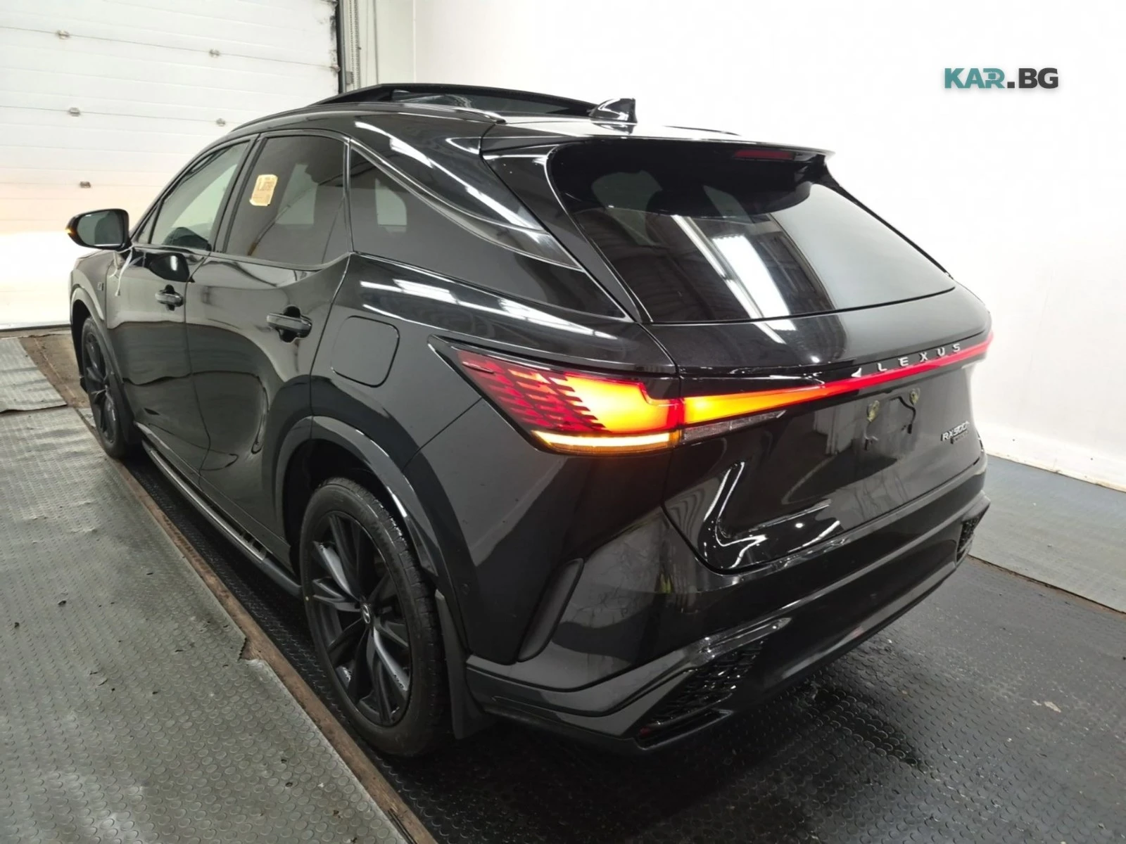 Lexus RX 500h F SPORT PERFORMANCE Автокредит Цена до България, снимка 6 - Автомобили и джипове - 54943115