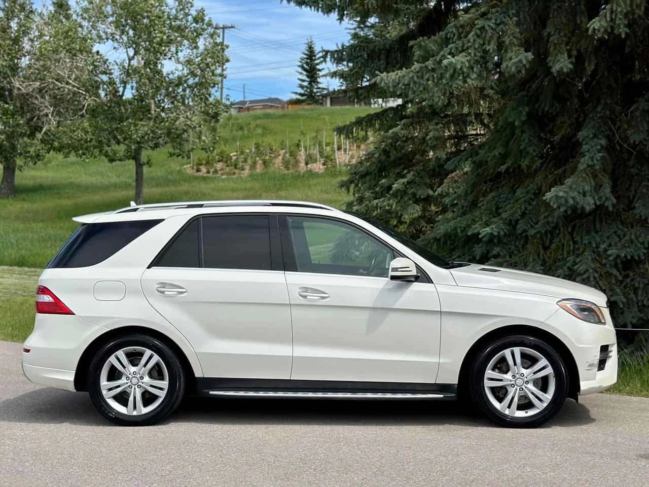 Mercedes-Benz ML 350 BlueTEC  CARFAX, снимка 3 - Автомобили и джипове - 55063110
