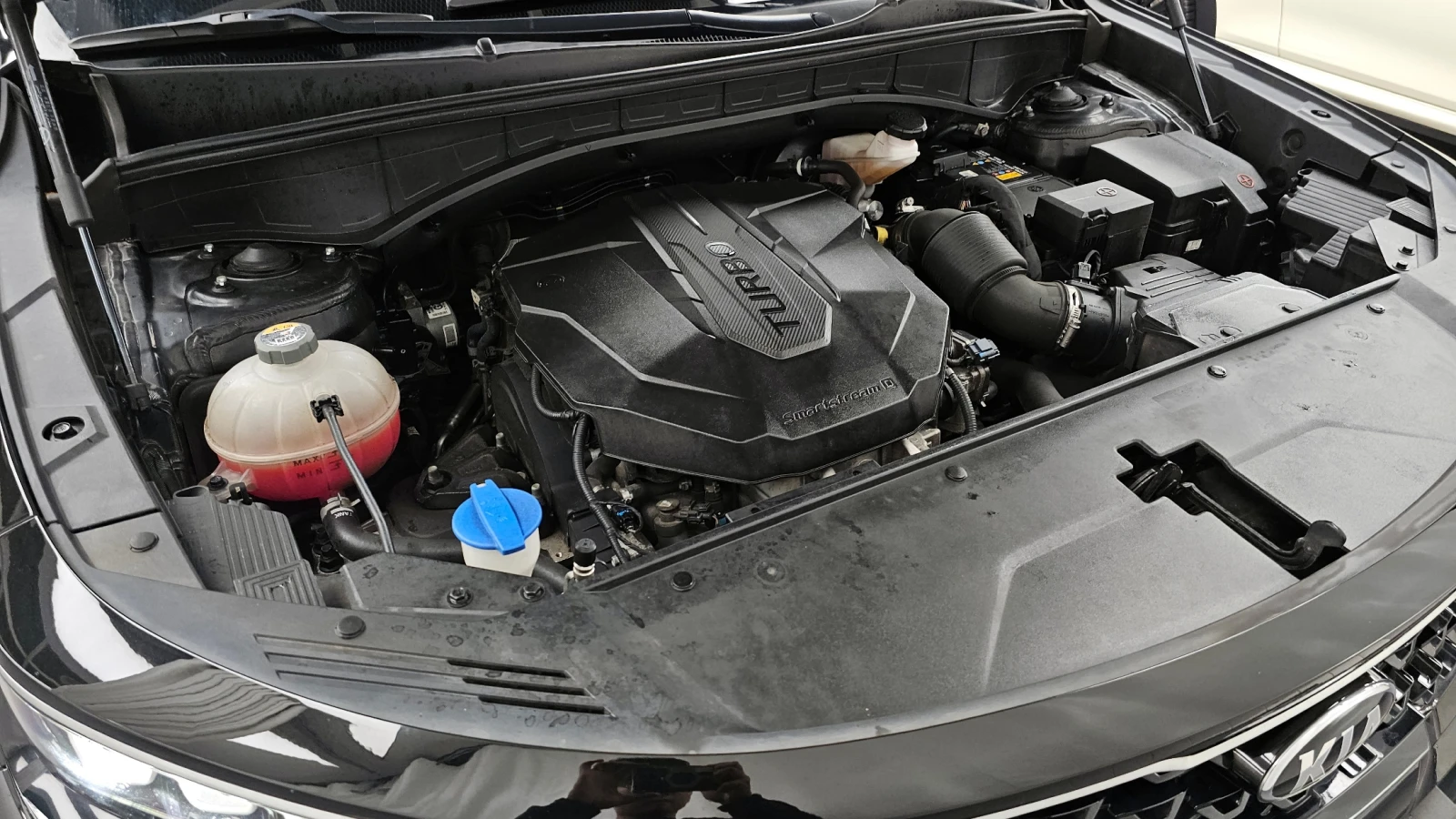 Kia Sorento 2.2* ПОДГРЕВ ВОЛАН* КРАЙНА ЦЕНА, снимка 6 - Автомобили и джипове - 55336590