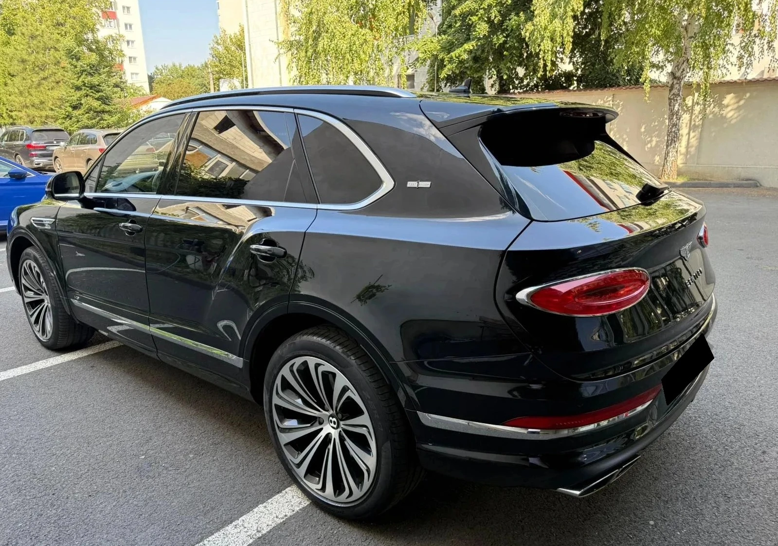 Bentley Bentayga  First Edition 4.0 V8 AWD, снимка 3 - Автомобили и джипове - 55937885