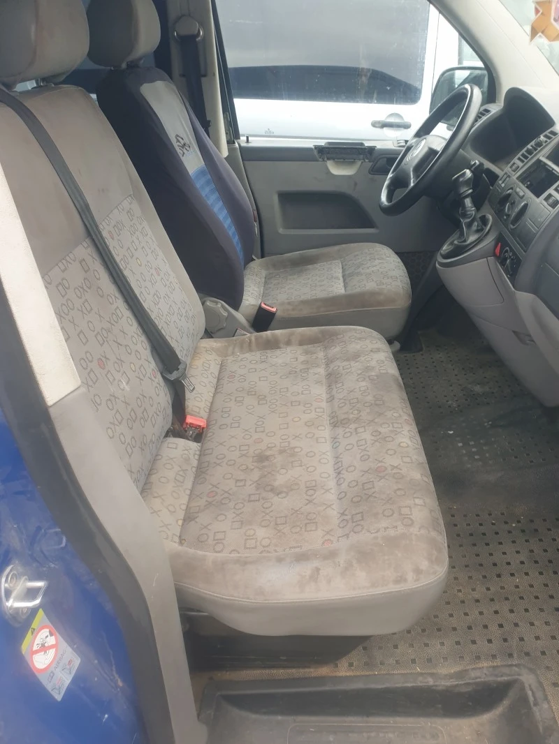 VW T5 2.5 TDI 131 PS BNZ, снимка 10 - Бусове и автобуси - 43683124