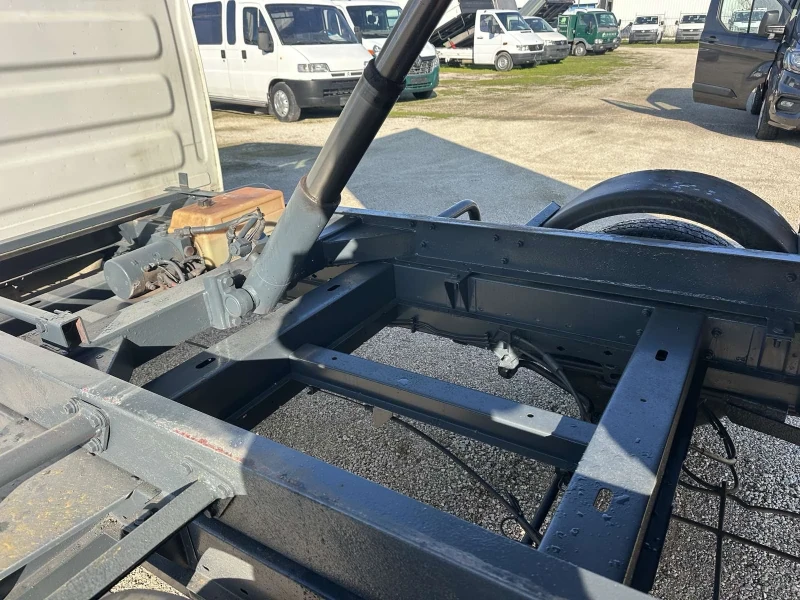 Renault Master Самосвал, снимка 9 - Бусове и автобуси - 52823645