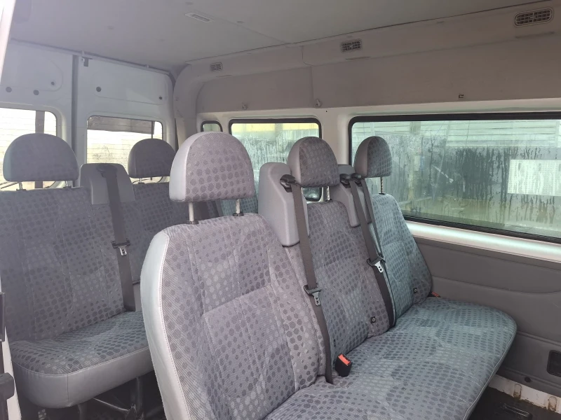 Ford Transit 8+ 1 Климатик, снимка 13 - Бусове и автобуси - 52997379
