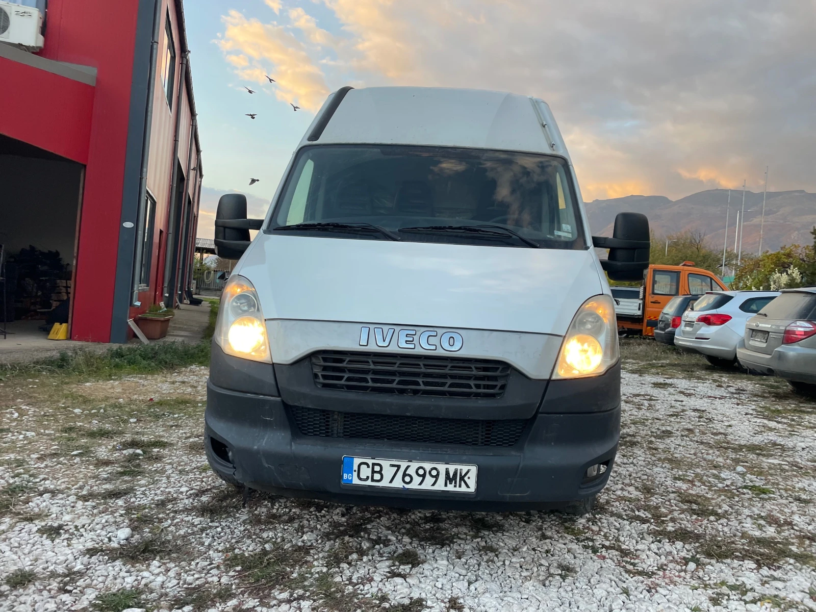 Iveco 35c13 КЛИМАТРОНИК БЕЗ РЪЖДА - изображение 2