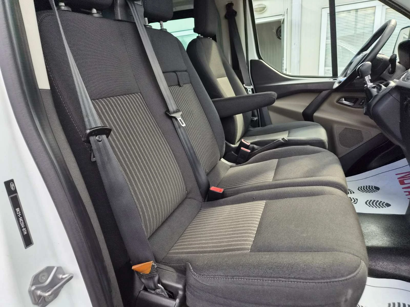 Ford Transit Custom 2.2D-ТОВАРОПЪТНИЧЕСКИ, снимка 10 - Бусове и автобуси - 54918132