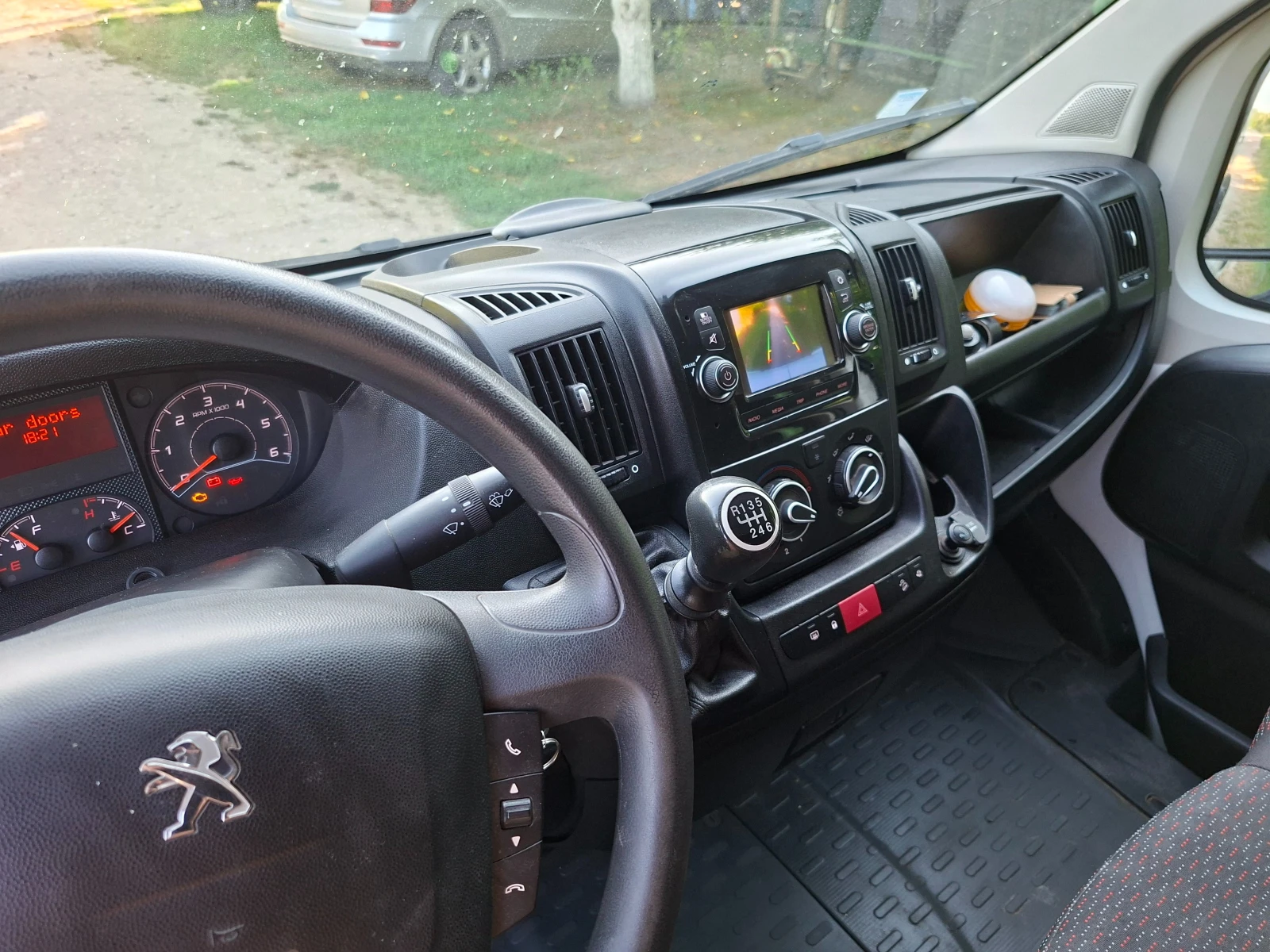Peugeot Boxer 2.2HDI MAXI 160кс., снимка 14 - Бусове и автобуси - 55352061