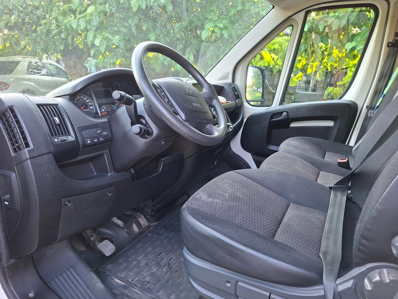 Peugeot Boxer 2.2HDI MAXI 160кс., снимка 11 - Бусове и автобуси - 55352061