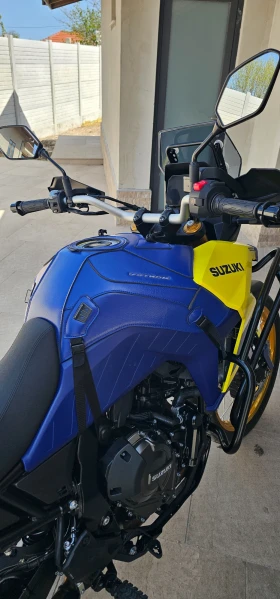     Suzuki V-strom 800 DE