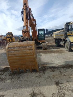 Багер Case СХ210В, снимка 5