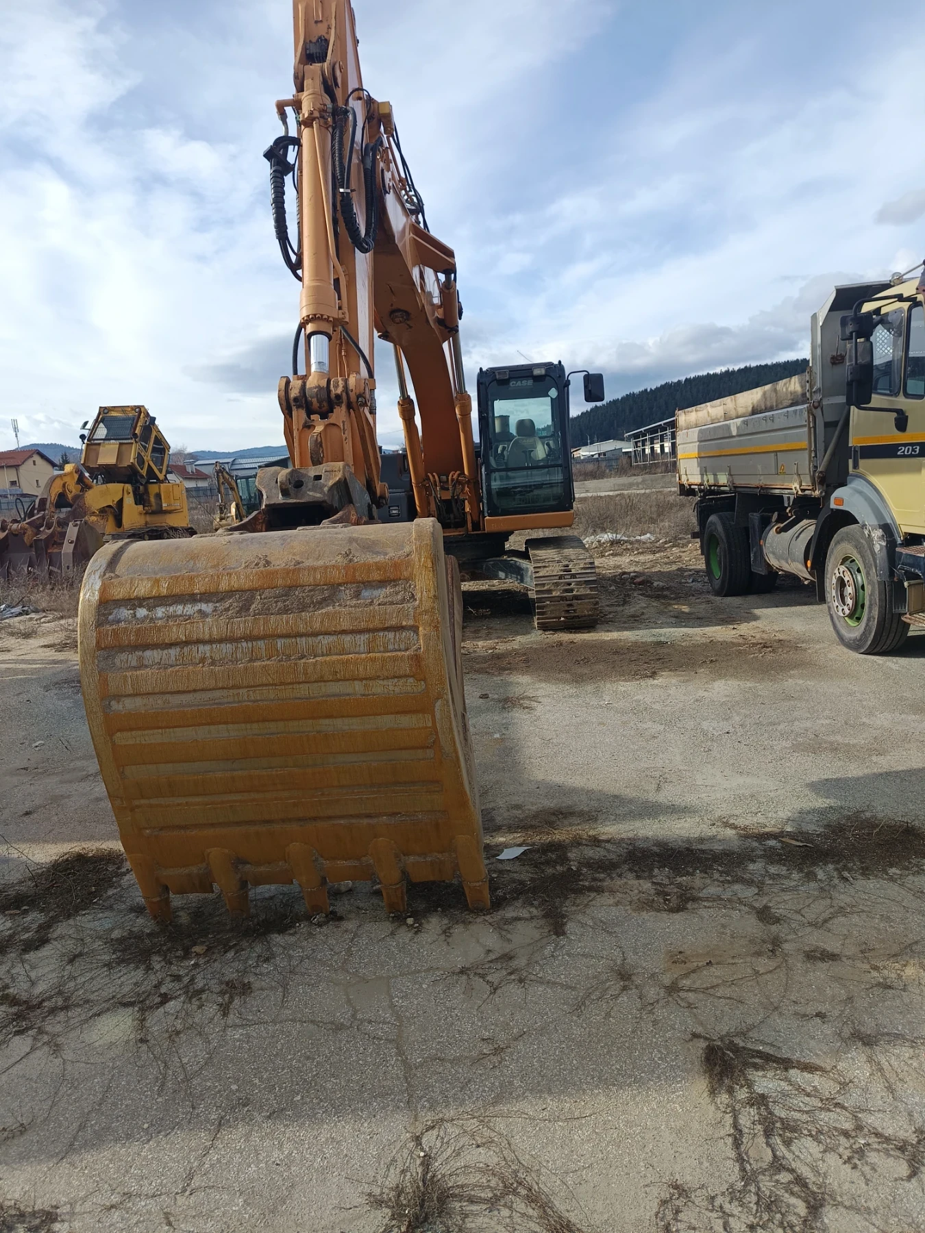 Багер Case СХ210В - изображение 5