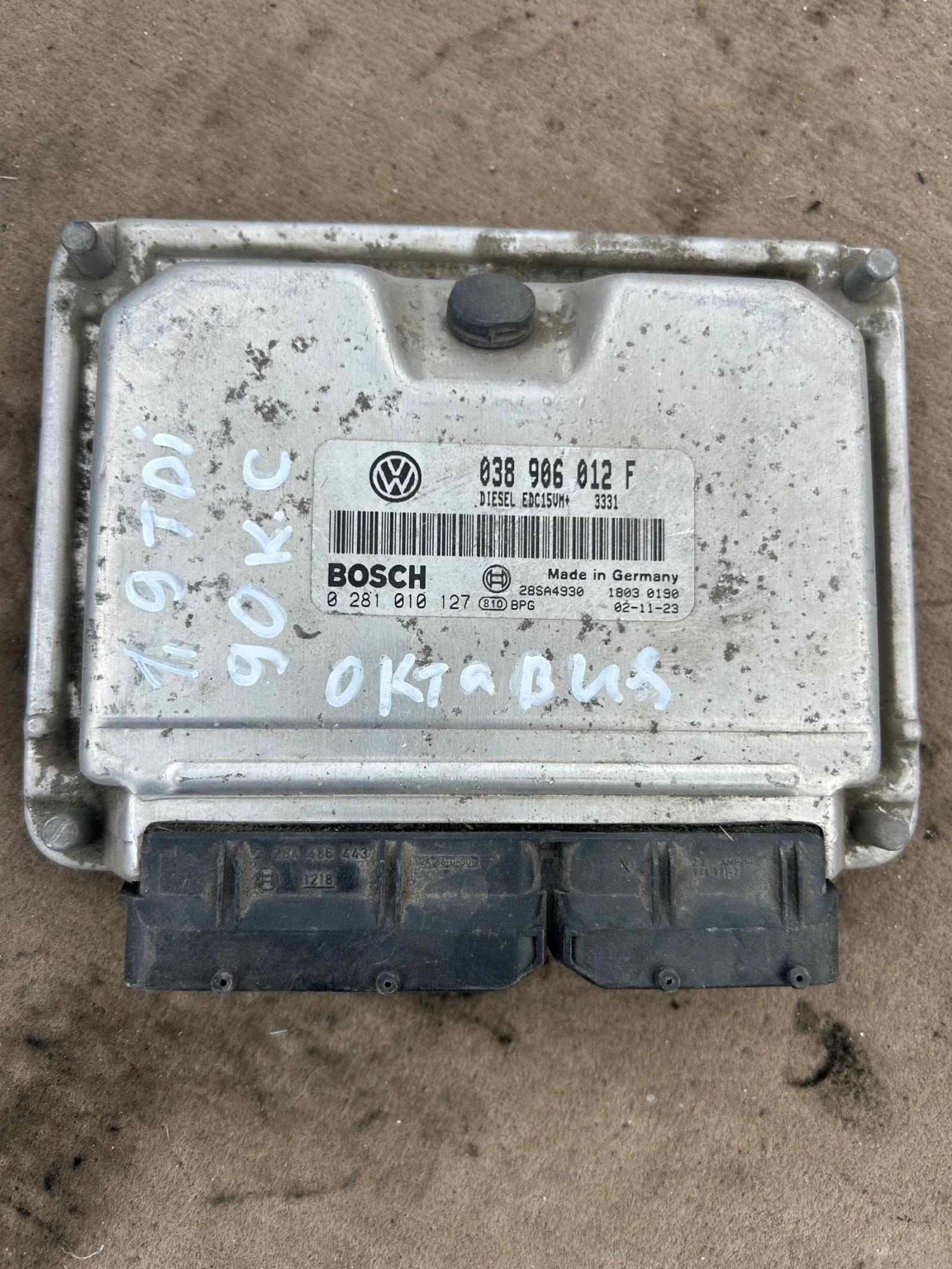 038906012F компютър двигател SKODA OCTAVIA 1.9TDI 90кс 0281010127
