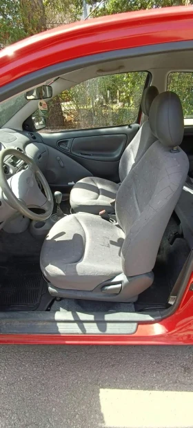 Toyota Yaris, снимка 8