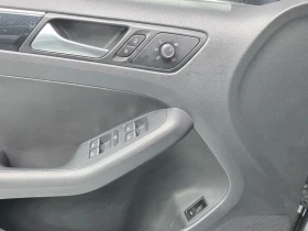 VW Jetta 2.0 Tdi Bluemotion Premium 6Th Generation, снимка 13