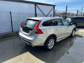 Volvo V60 Cross Country 2.0 Automatic D3 Euro6B, снимка 6