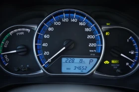 Toyota Yaris 1.5 Hybrid 34000   | Mobile.bg    12