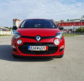 ������ Renault Twingo