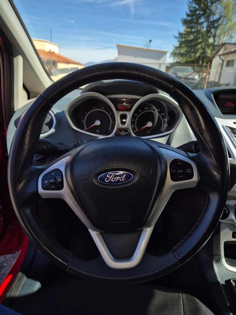 Ford Fiesta, снимка 12 - Автомобили и джипове - 46969362